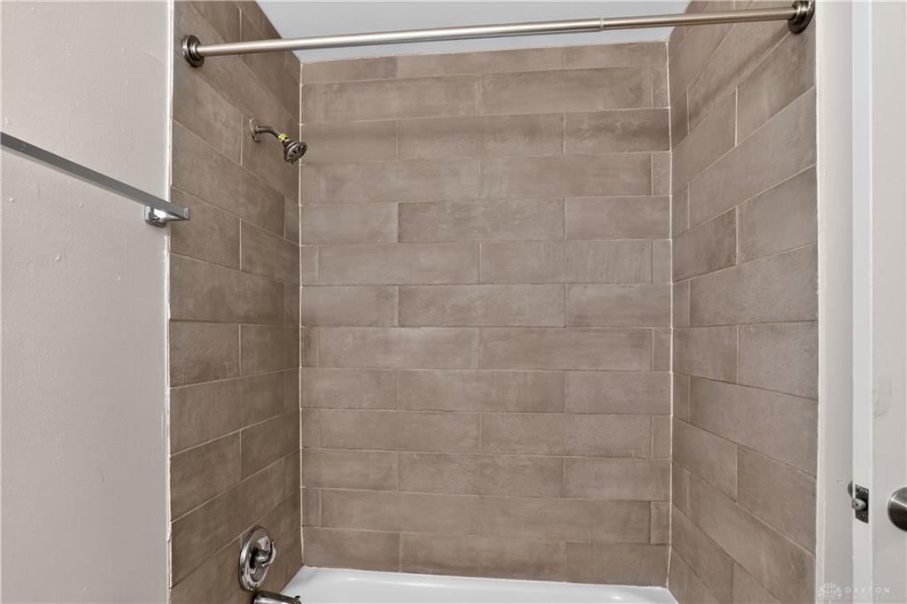 4450 Lambeth Property Photo 21