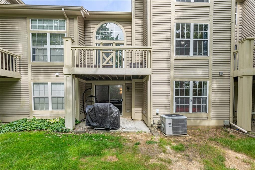 3975 Turnberry Property Photo 37