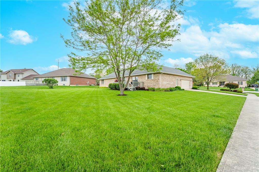 521 E Hoewisher Property Photo 10