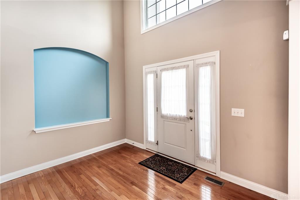 1481 Shaker Run Property Photo 2