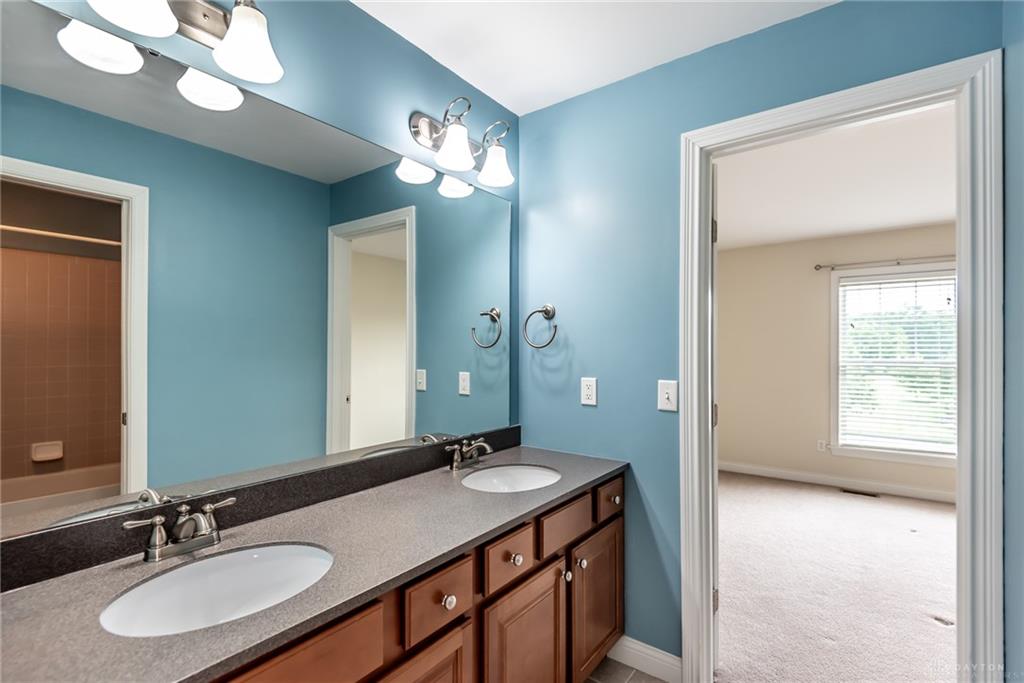 1481 Shaker Run Property Photo 34