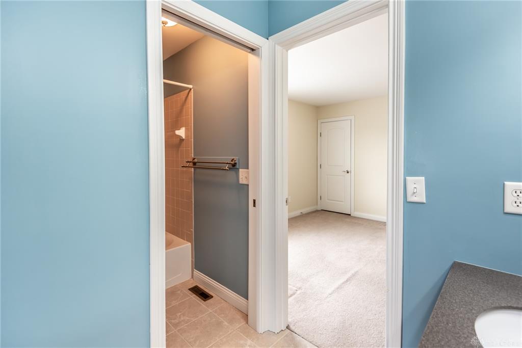 1481 Shaker Run Property Photo 35