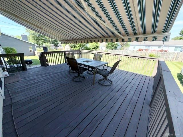 877 Trails End Property Photo 32