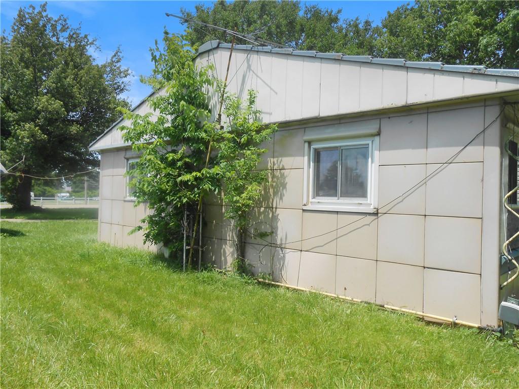 5625 Springfield Urbana Property Photo 6