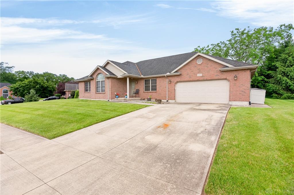 1185 Huron Property Photo 4
