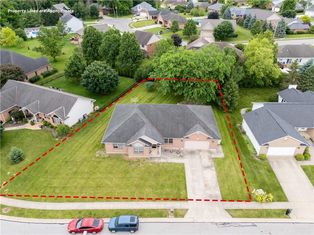 1185 Huron Property Photo 5