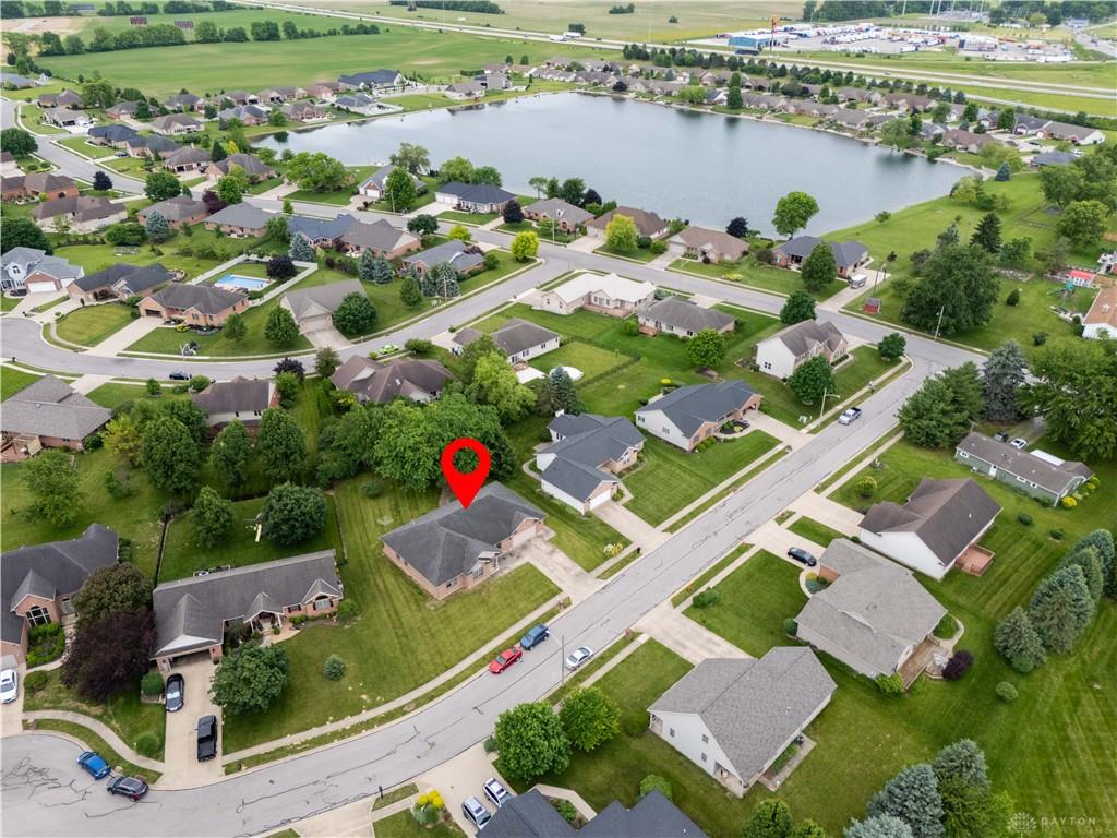 1185 Huron Property Photo 35