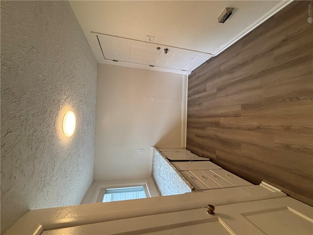 4443 Eichelberger Property Photo 6