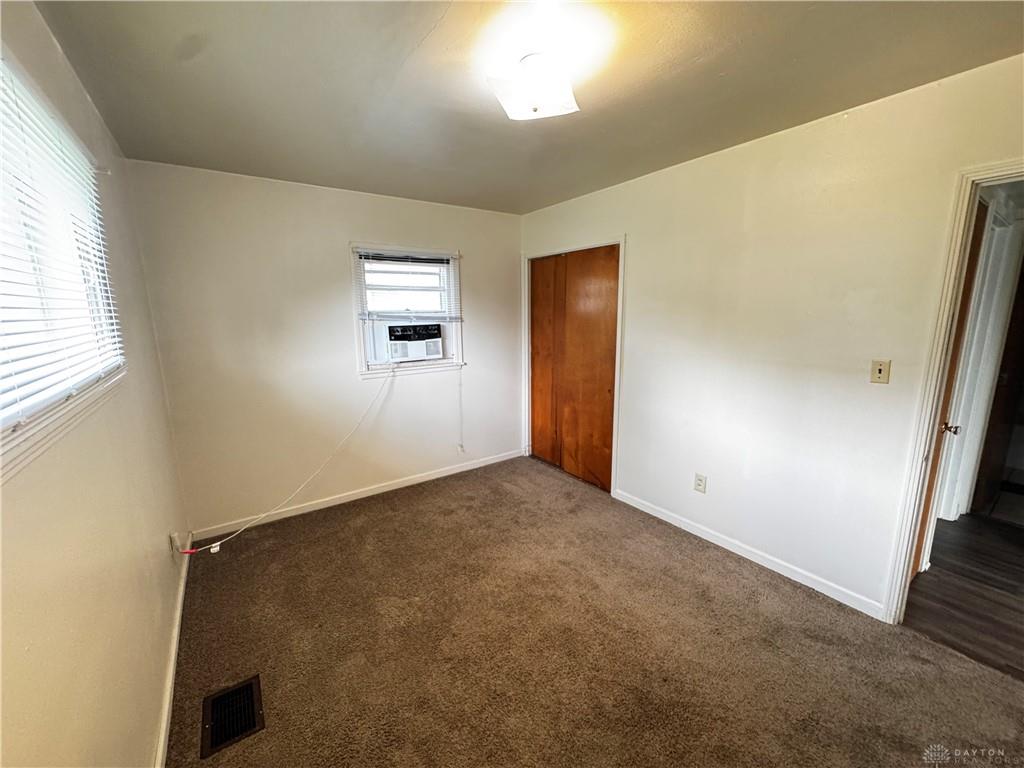 4642 W Hillcrest Property Photo 14
