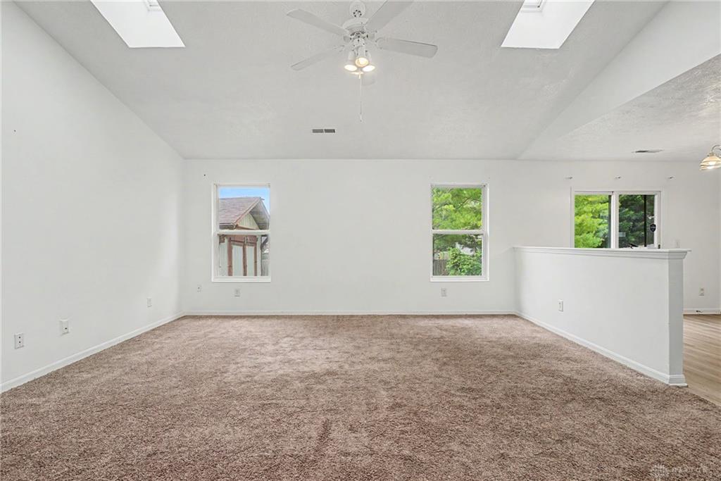 1562 Farrington Property Photo 13