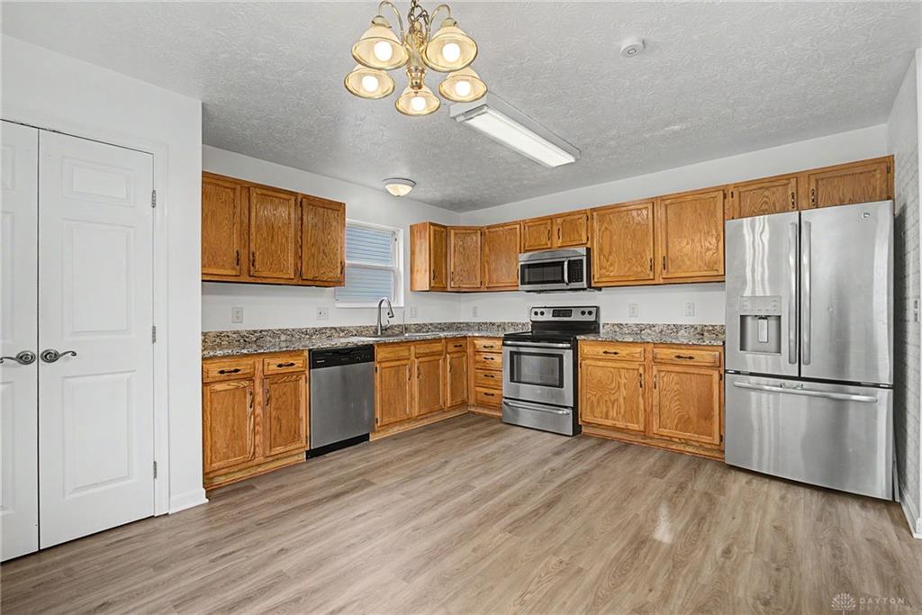 1562 Farrington Property Photo 18