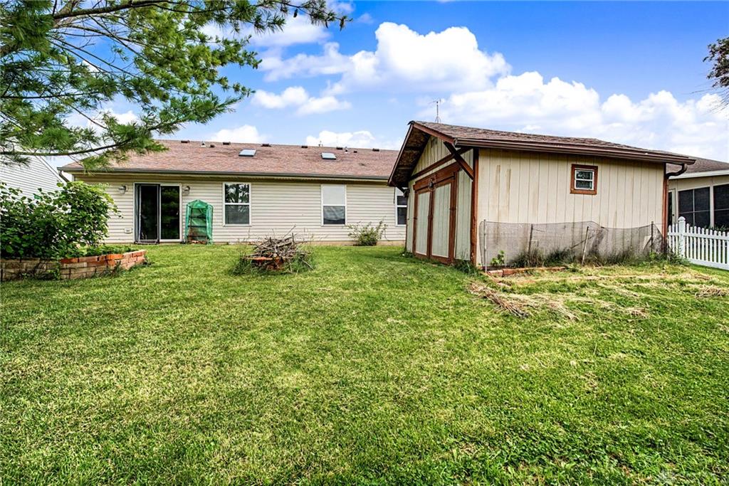 1562 Farrington Property Photo 33