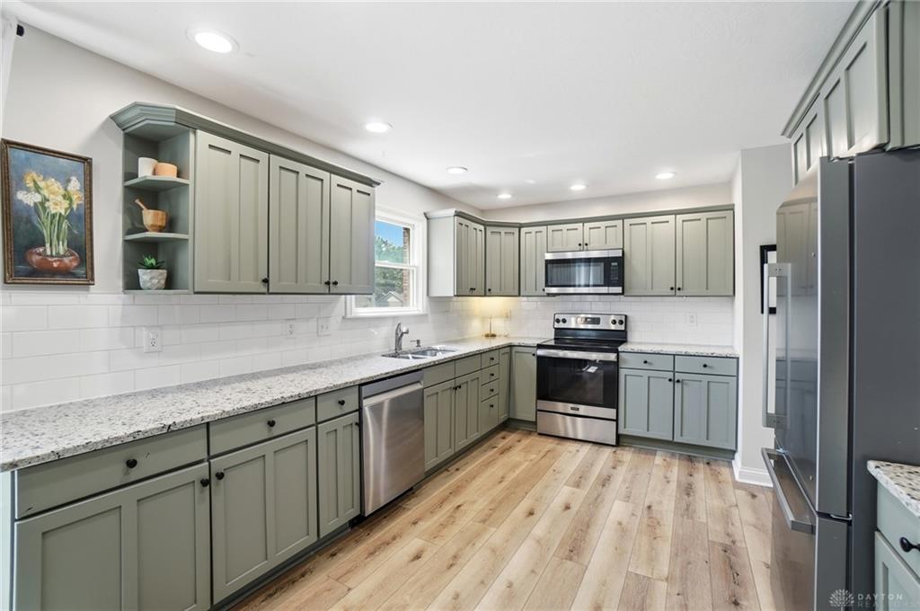 751 Bristol View Property Photo 5