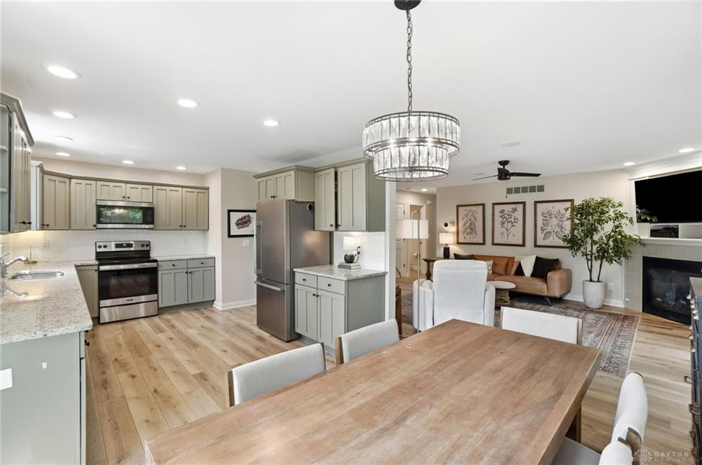 751 Bristol View Property Photo 39