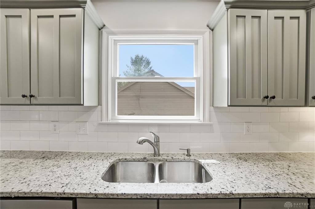751 Bristol View Property Photo 41