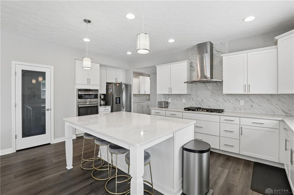 8201 Stone Property Photo 15