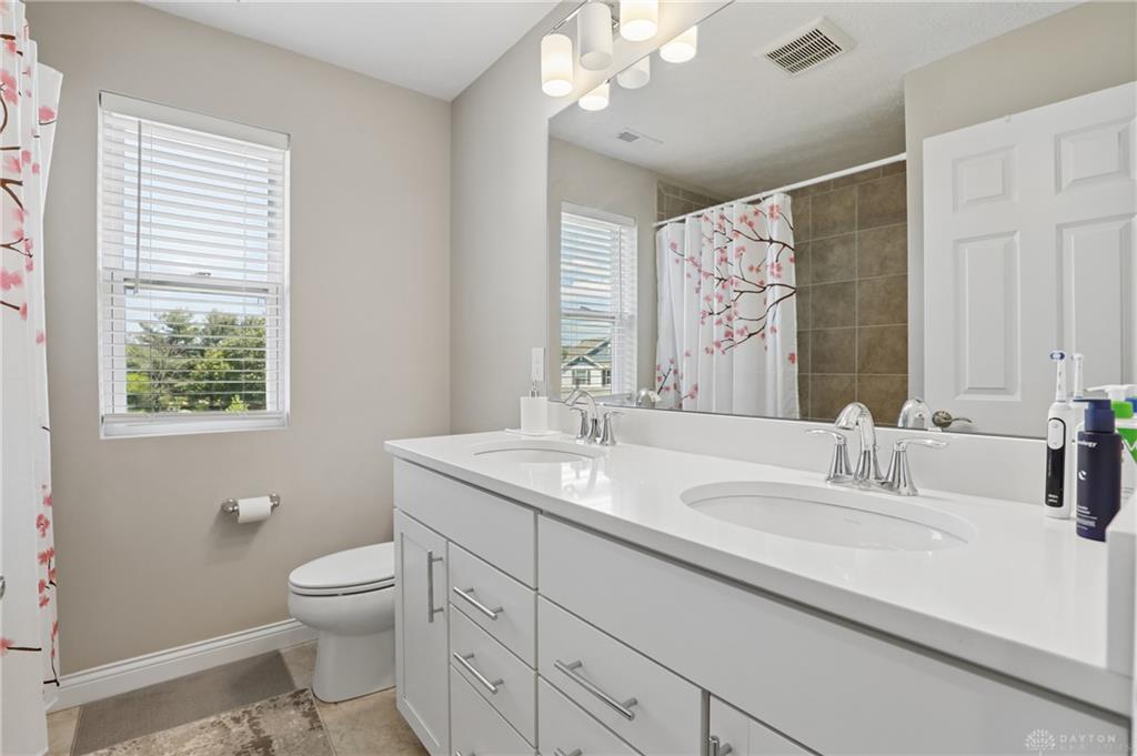8201 Stone Property Photo 39