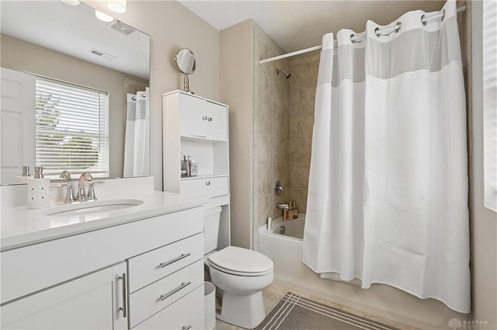 8201 Stone Property Photo 42