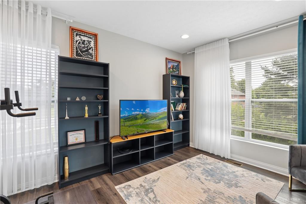 8201 Stone Property Photo 45