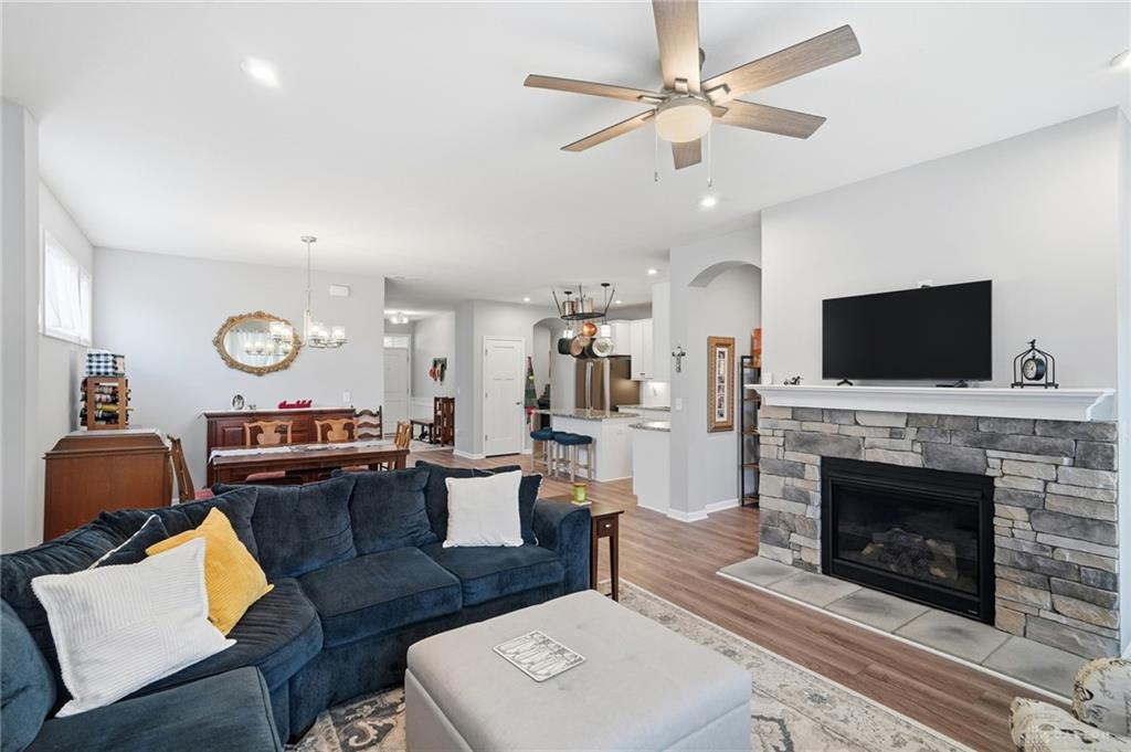 8260 Button Bush Property Photo 6