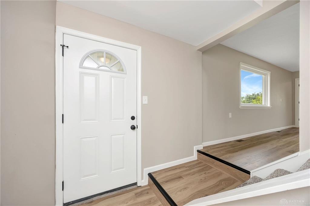 5386 Mosiman Property Photo 3