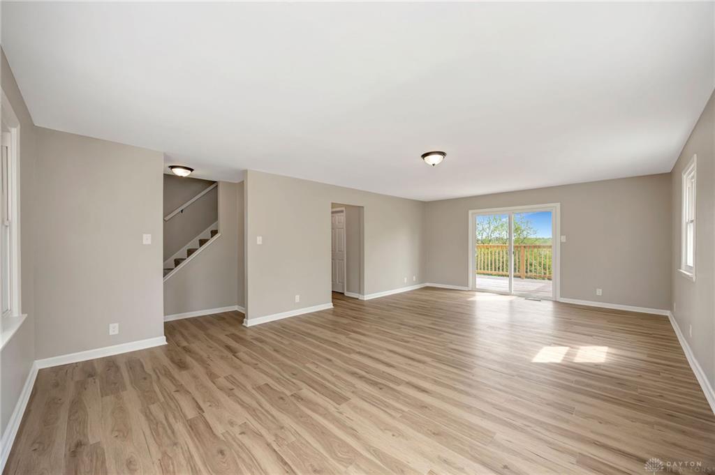 5386 Mosiman Property Photo 6