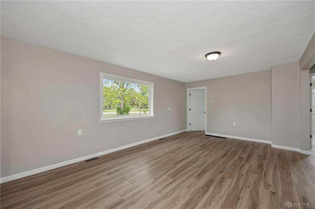 5386 Mosiman Property Photo 11