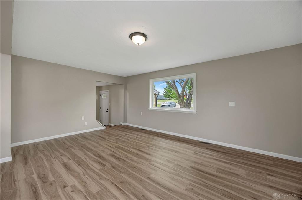 5386 Mosiman Property Photo 13