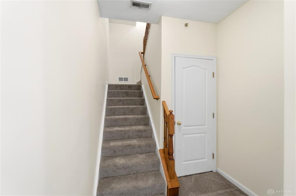 7462 Bridge Point Property Photo 9