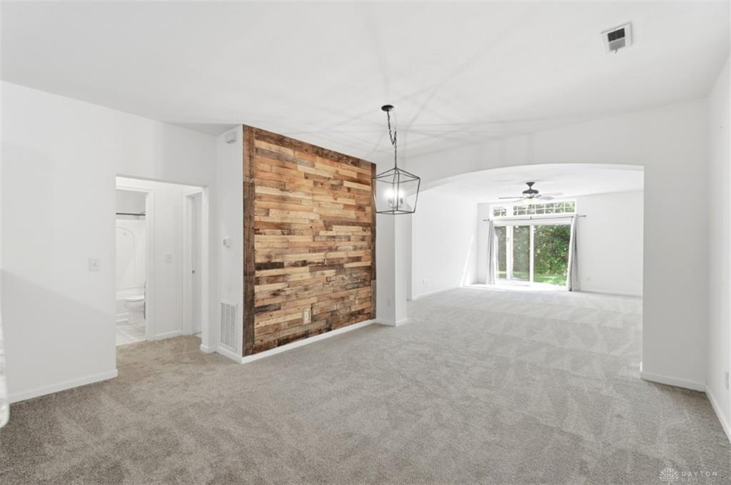 7462 Bridge Point Property Photo 18