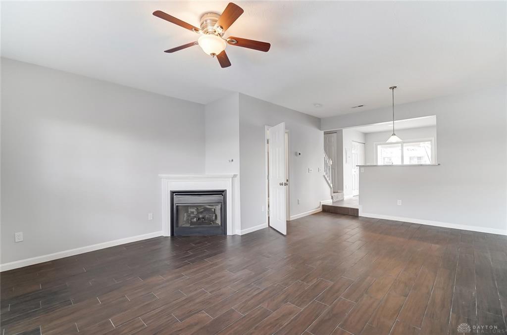 2436 Tarpon Bay Property Photo 3