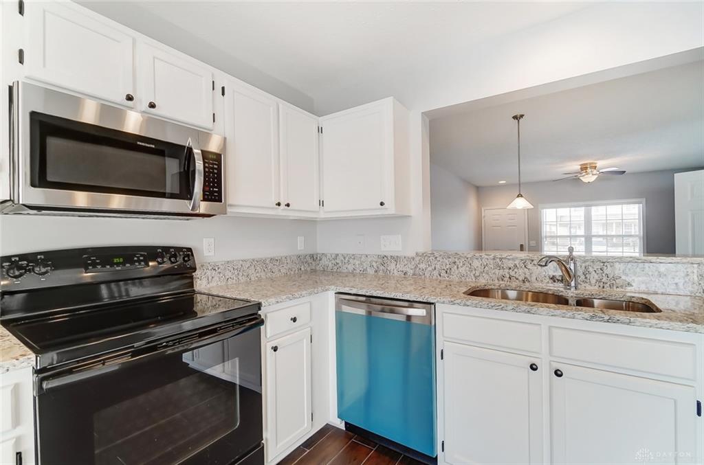 2436 Tarpon Bay Property Photo 6