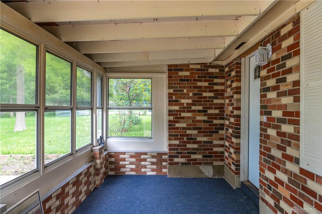 2841 Prospect Property Photo 5