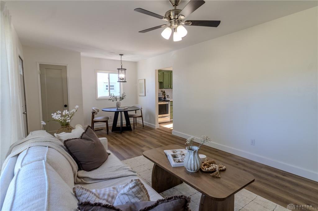 345 Murchison Property Photo 10
