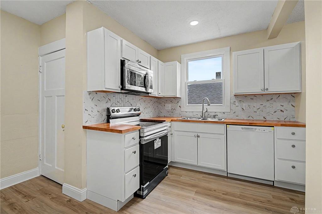 2041 Mayfair Property Photo 20