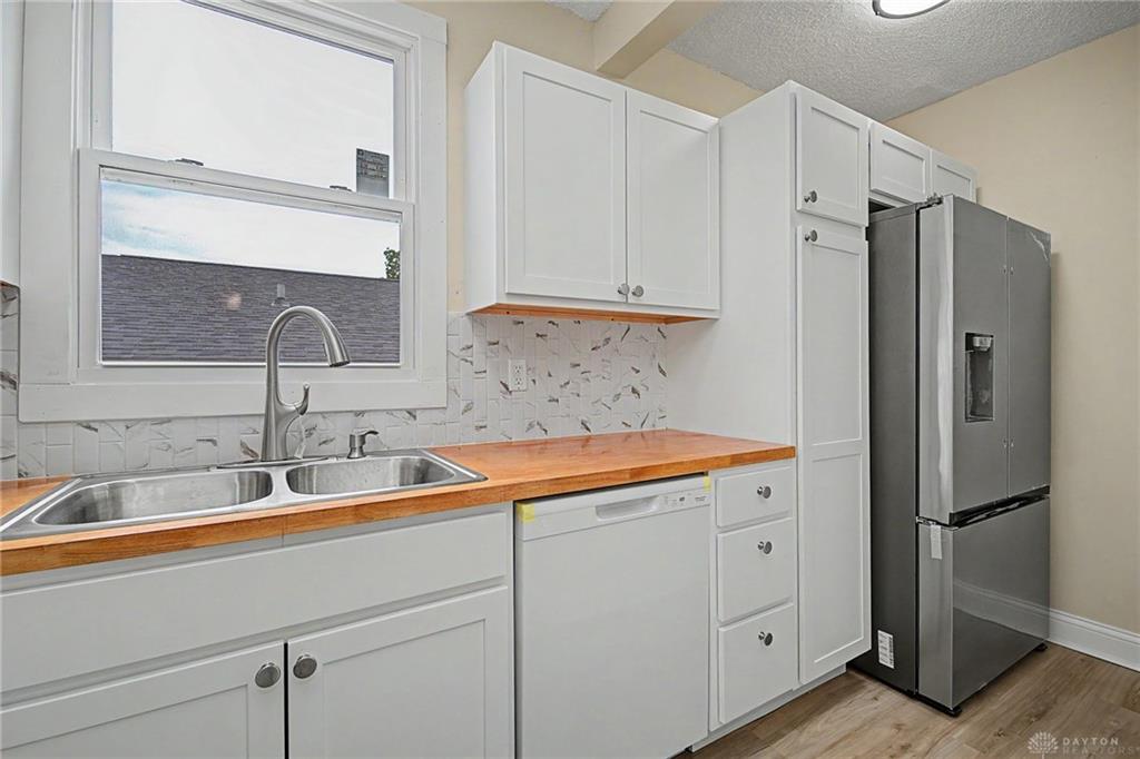 2041 Mayfair Property Photo 21