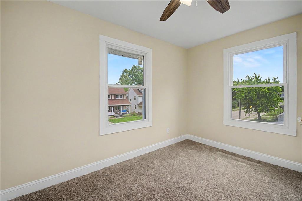 2041 Mayfair Property Photo 29