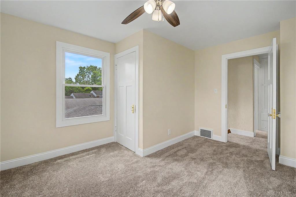 2041 Mayfair Property Photo 31