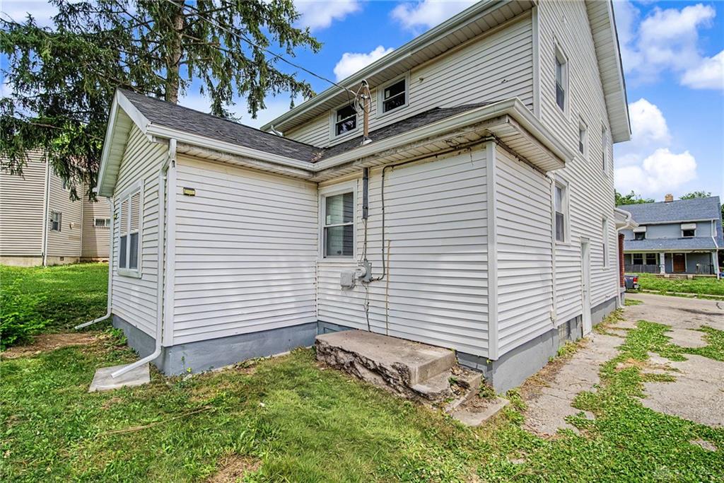 2041 Mayfair Property Photo 34