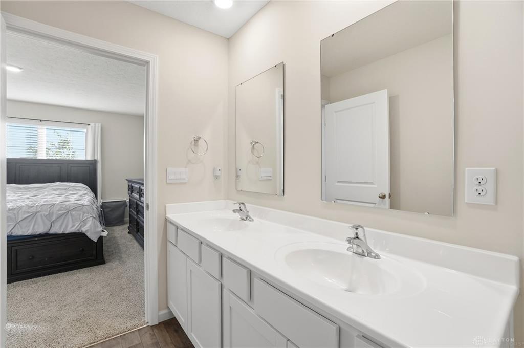 125 Arlington Property Photo 31