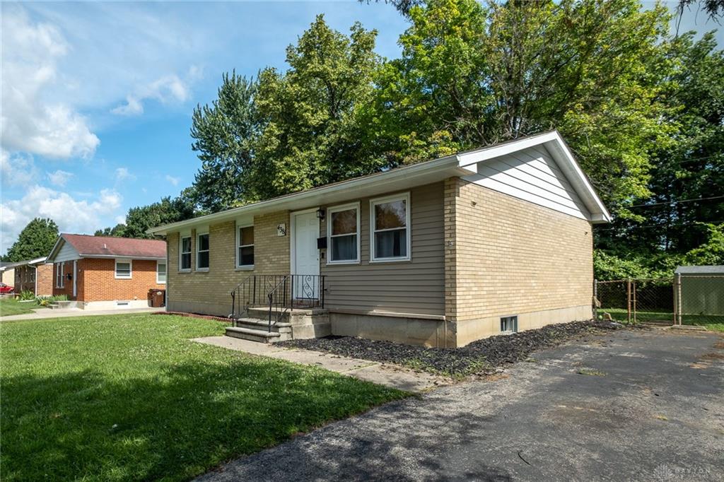 4381 Silverberry