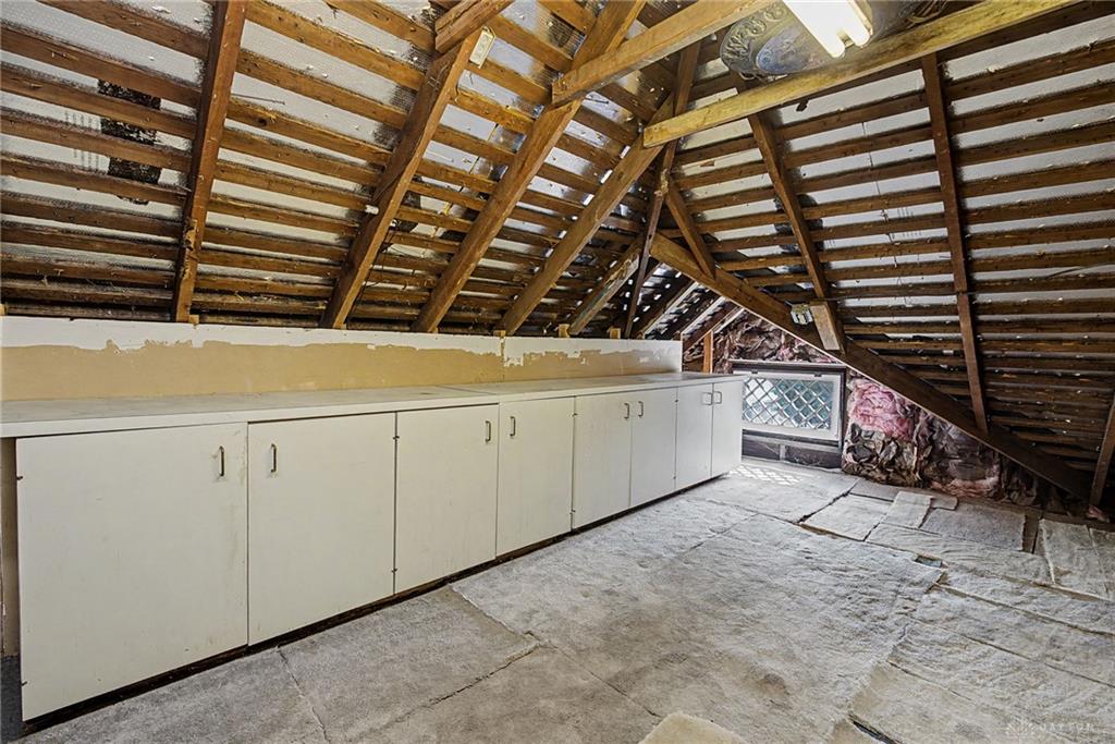 185 Alton Property Photo 40