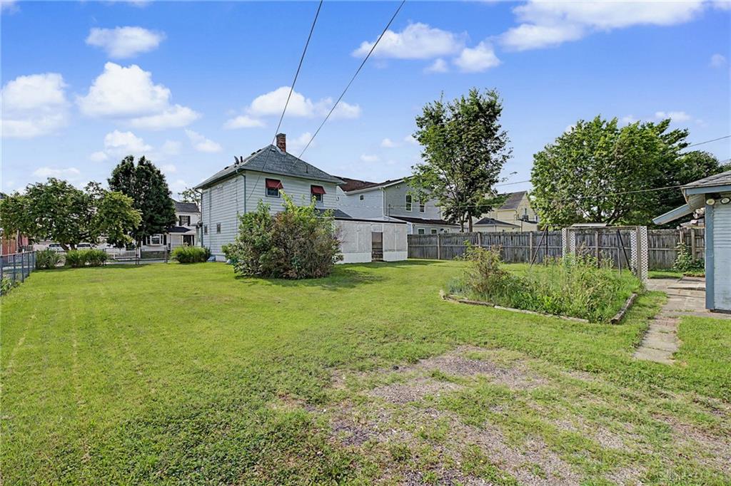 185 Alton Property Photo 45