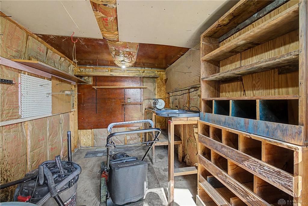 185 Alton Property Photo 53