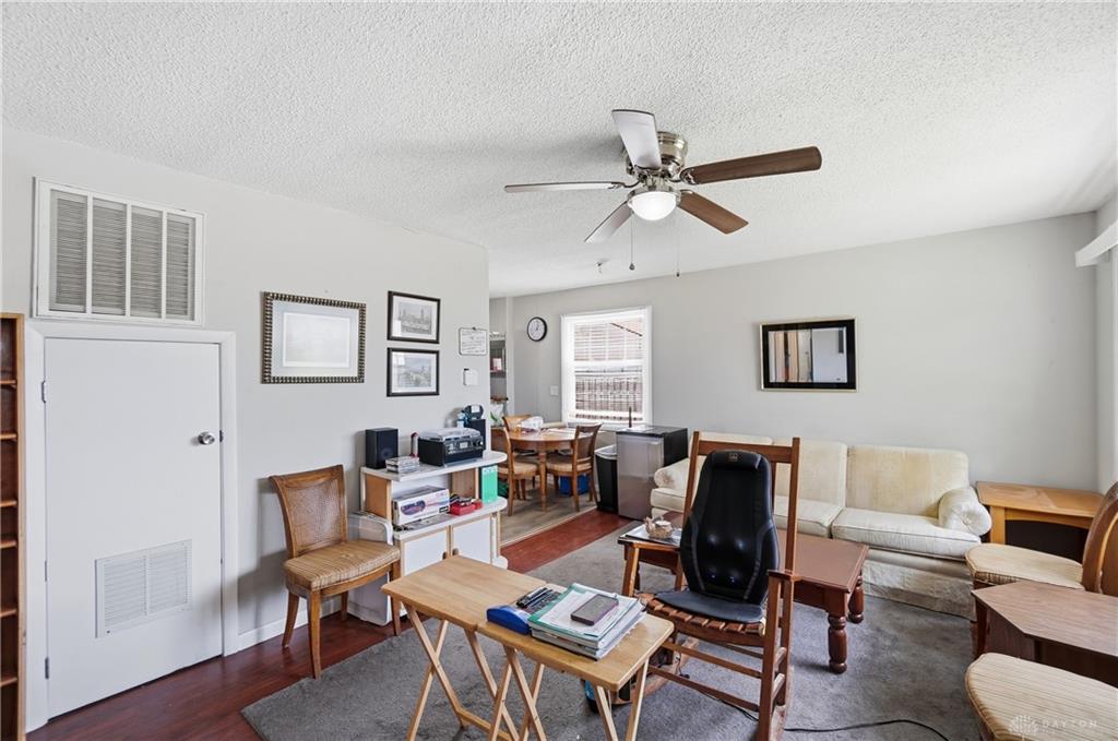 187 Pat Property Photo 12