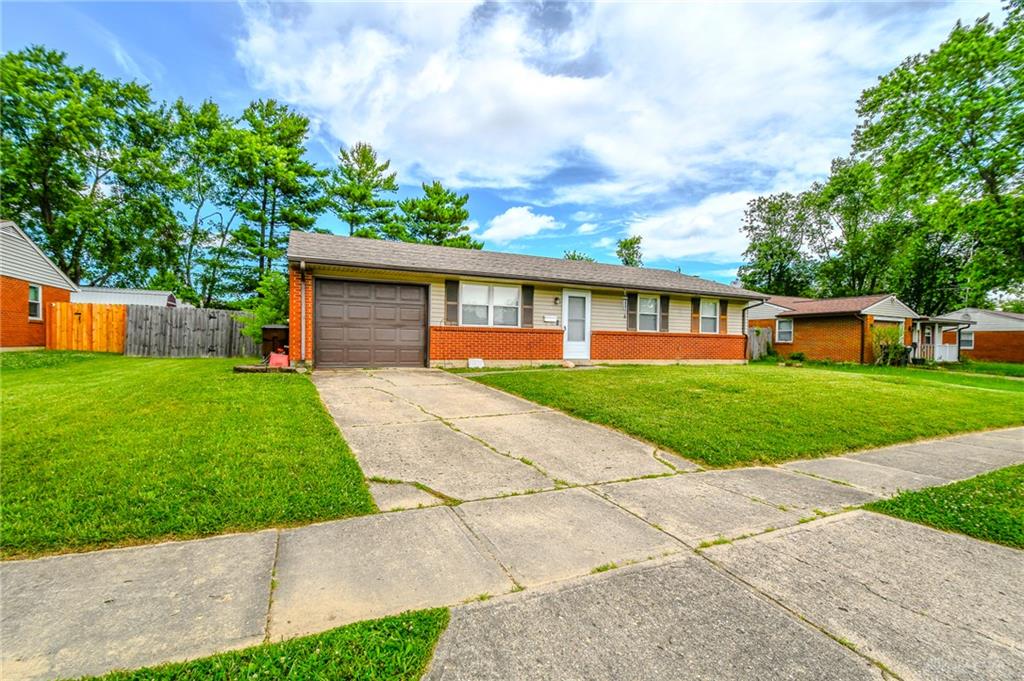 741 Homeway Property Photo 2