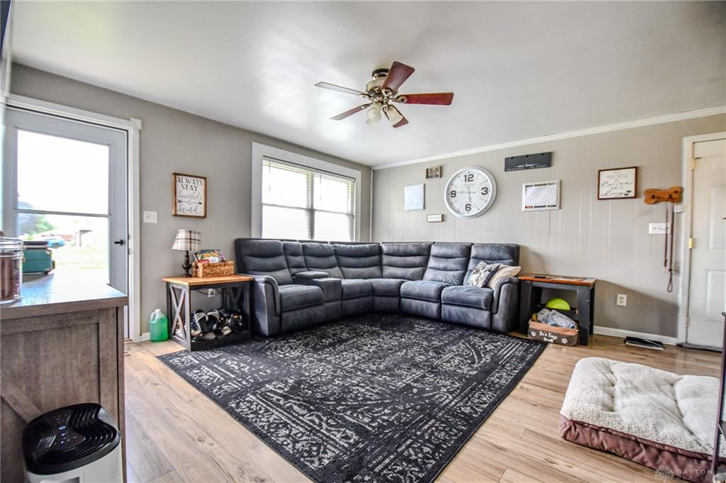 741 Homeway Property Photo 8