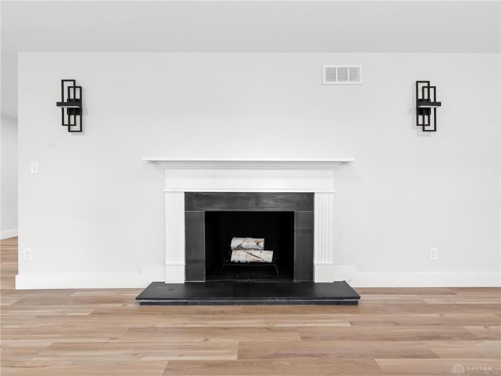 801 Southford Property Photo 13
