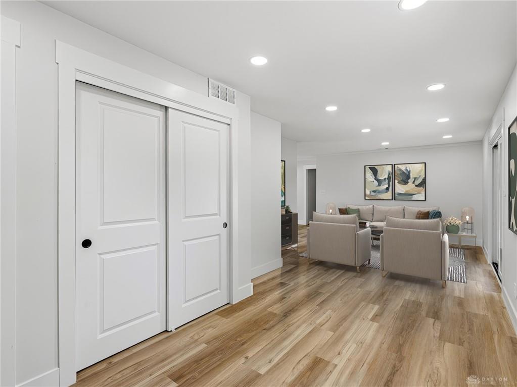 801 Southford Property Photo 24