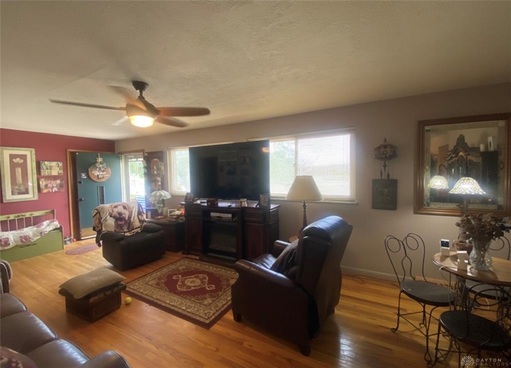 345 Washington Property Photo 10